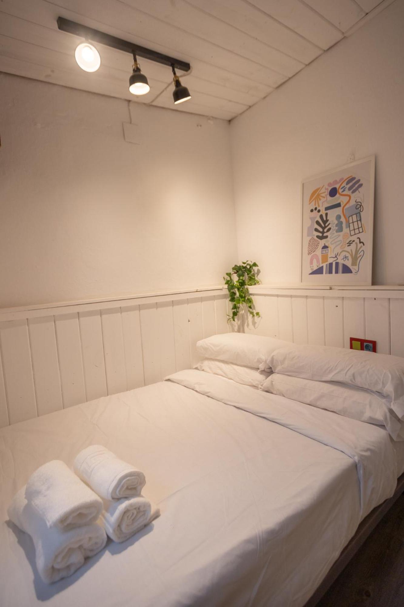 Naim Guest House Malaga Centro מראה חיצוני תמונה