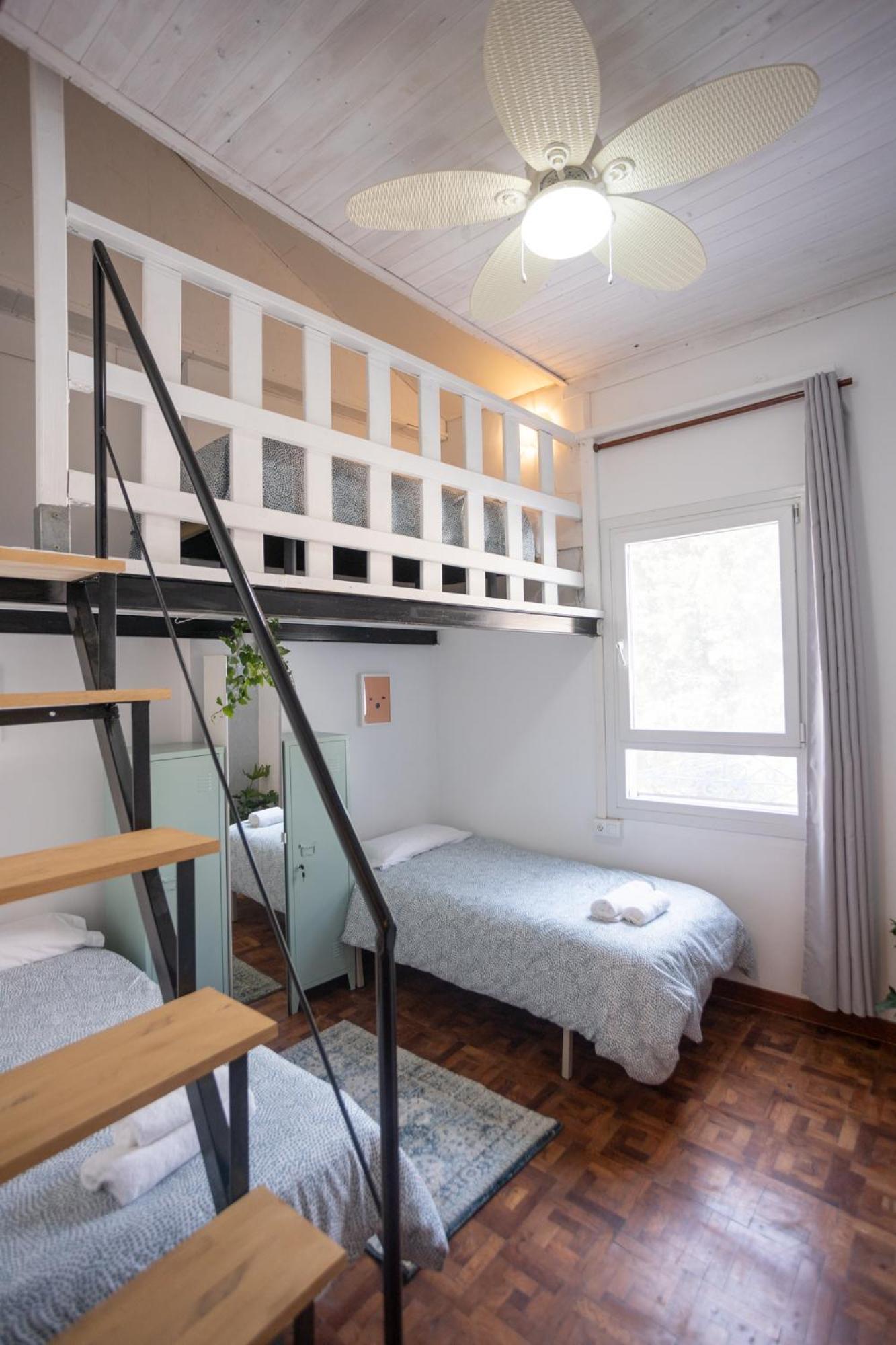 Naim Guest House Malaga Centro מראה חיצוני תמונה