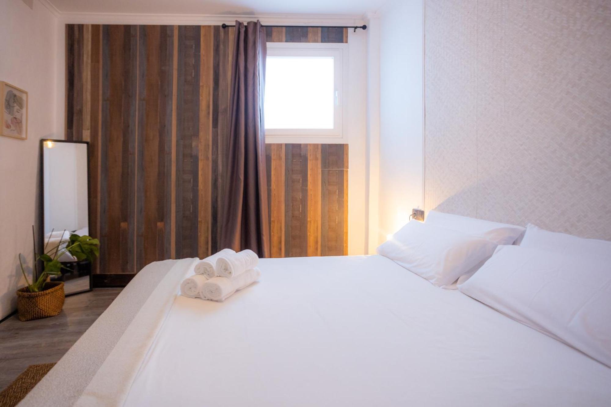 Naim Guest House Malaga Centro מראה חיצוני תמונה